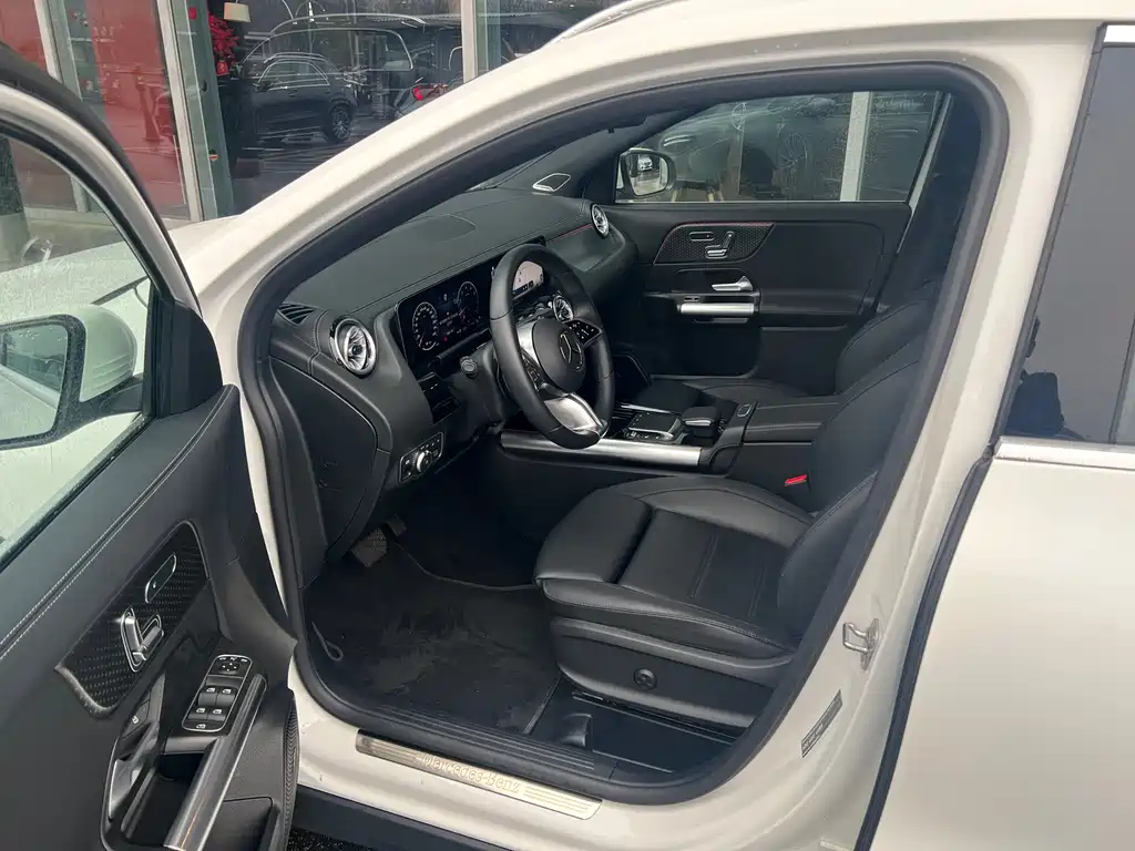 Mercedes-Benz GLA 2024 GLA 220 купить на сайте DeffCars