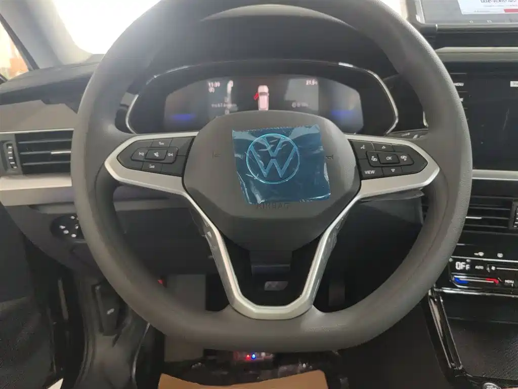 Passat New Energy 2025 430PHEV Hybrid Business Edition купить на сайте DeffCars