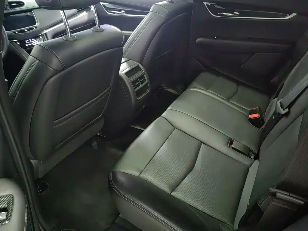 Cadillac XT5 2020 facelift 28T four-wheel drive luxury model купить на сайте DeffCars
