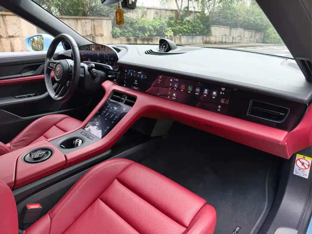 Taycan 2019 Taycan 4S купить на сайте DeffCars
