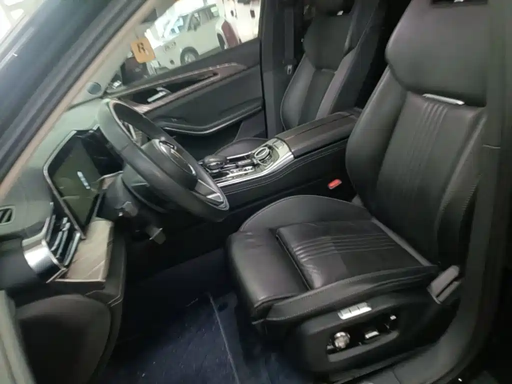 Red Flag Hongqi H9 2020 2.0T Zhilian Edition купить на сайте DeffCars