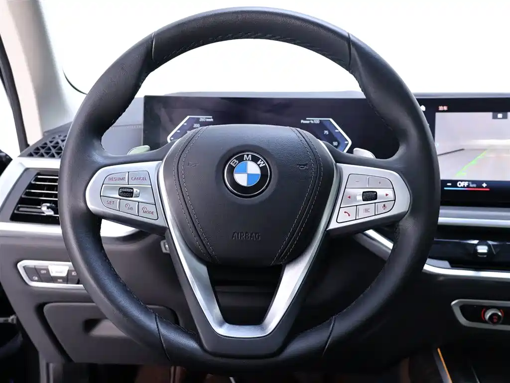 BMW X7 2023 xDrive40i Leading Luxury Package купить на сайте DeffCars