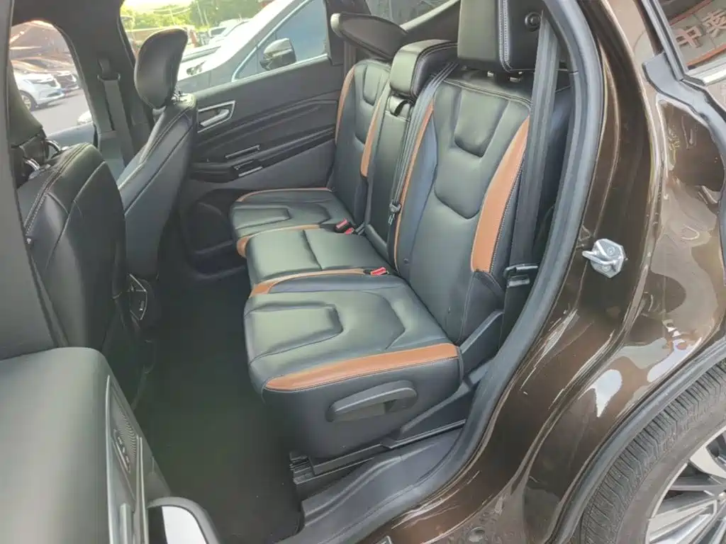Ruijie 2021 PLUS EcoBoost 245 four-wheel drive Zunrui type 7 seats купить на сайте DeffCars