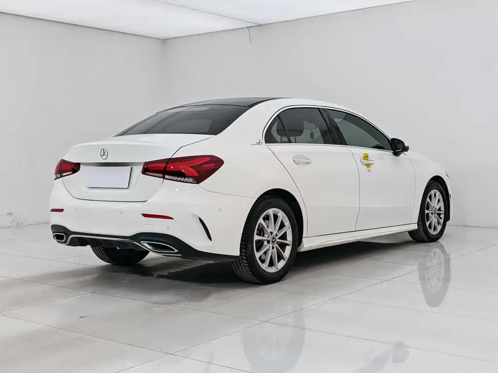 Mercedes-Benz A-Class 2020 Facelift A 200 L Sports Sedan Dynamic Type купить на сайте DeffCars