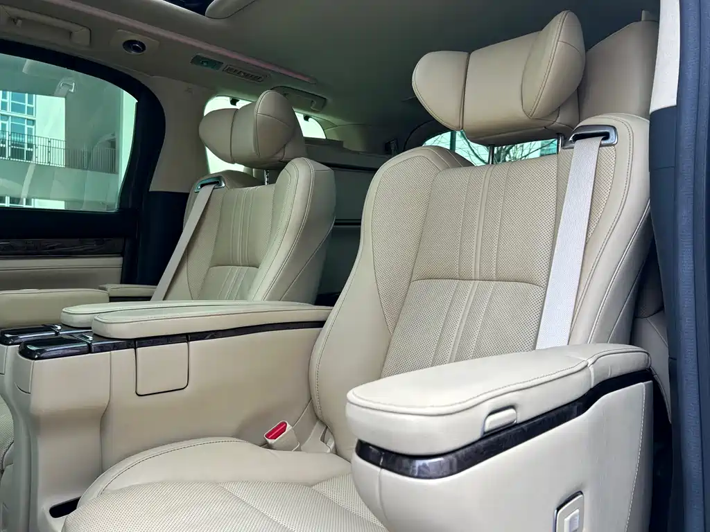 Alfa 2021 Shuangqing 2.5L Premium Edition купить на сайте DeffCars