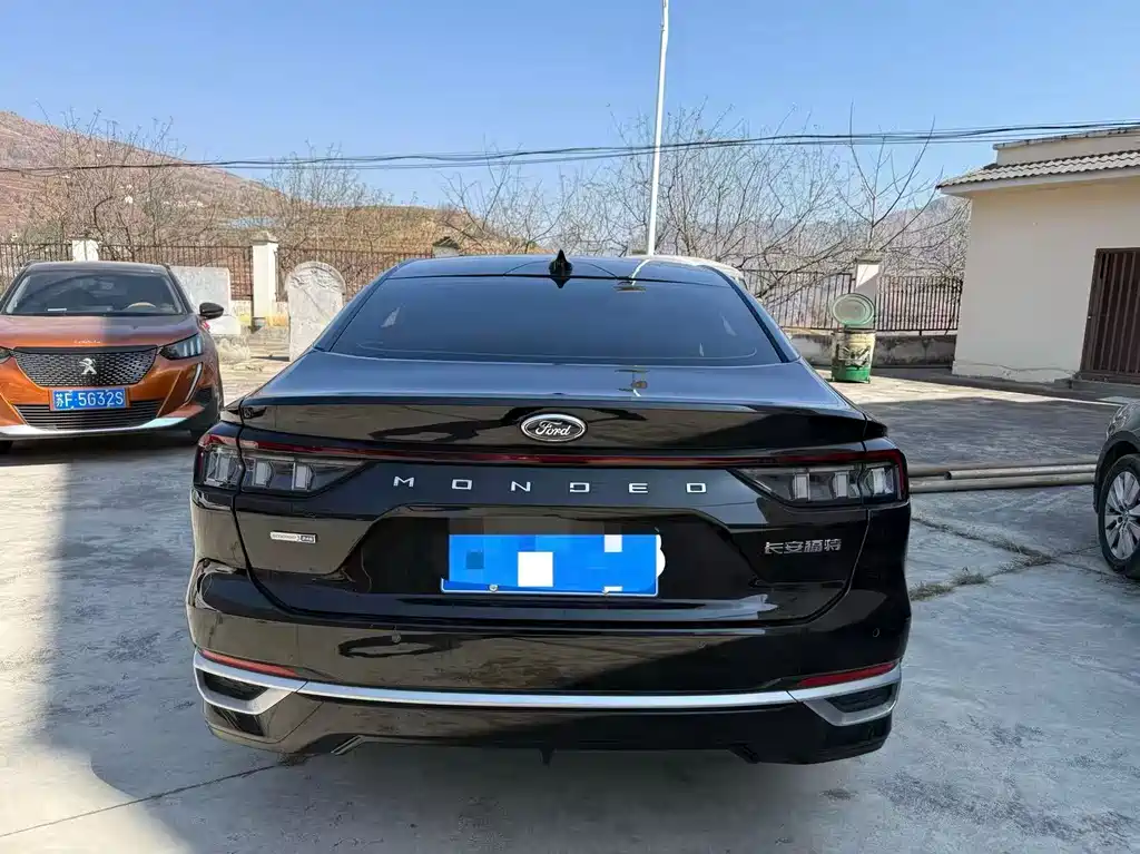 Mondeo 2022 facelift EcoBoost 245 Extreme купить на сайте DeffCars