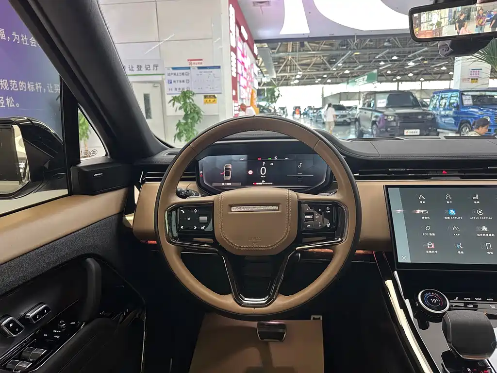 Range Rover Sport 2023 400PS Dynamic SE купить на сайте DeffCars