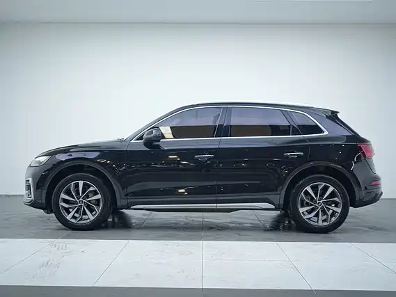 Audi Q5L 2022 facelift 40T luxury and elegant model купить на сайте DeffCars