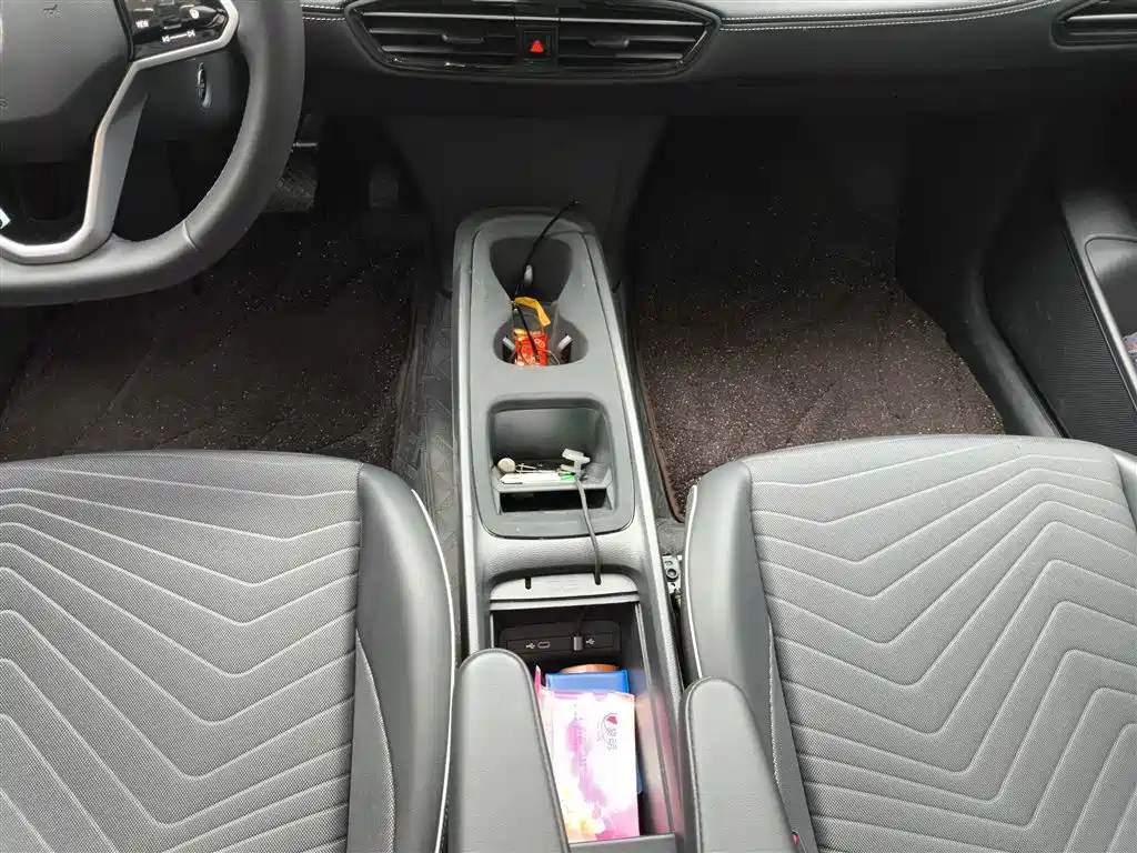 Volkswagen ID.3 2025 Smart Model Outstanding Edition купить на сайте DeffCars