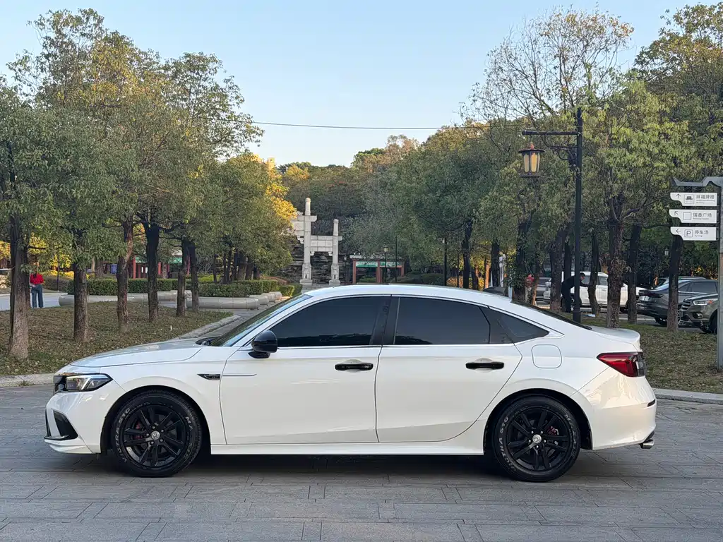 Civic 2023 240TURBO CVT Powerful Edition купить на сайте DeffCars