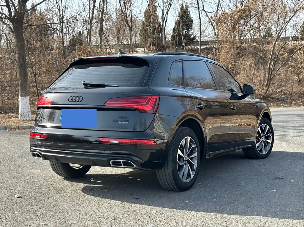 Audi Q5L 2024 40 TFSI luxury and dynamic model купить на сайте DeffCars