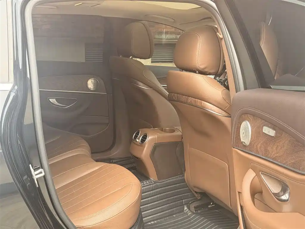 Mercedes-Benz E-Class 2020 facelift E 260 L купить на сайте DeffCars