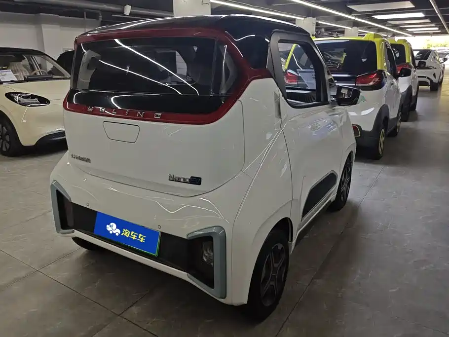 Wuling NanoEV 2021 Love Model купить на сайте DeffCars