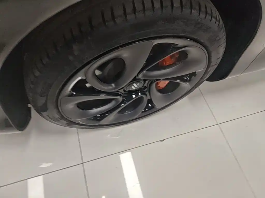 LS6 2023 Max Standard Edition купить на сайте DeffCars