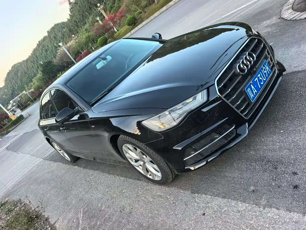 Audi A6L 2018 30th Anniversary Model 35 TFSI Fashion Model купить на сайте DeffCars