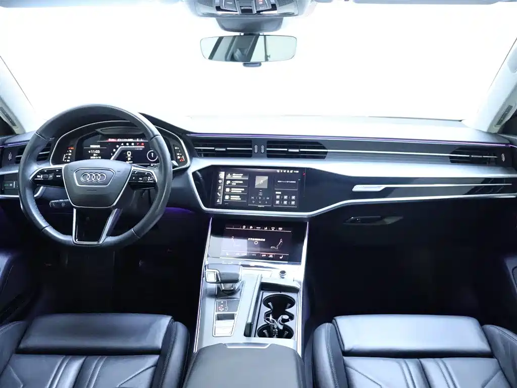 Audi A7 2022 45 TFSI Premium Selection купить на сайте DeffCars