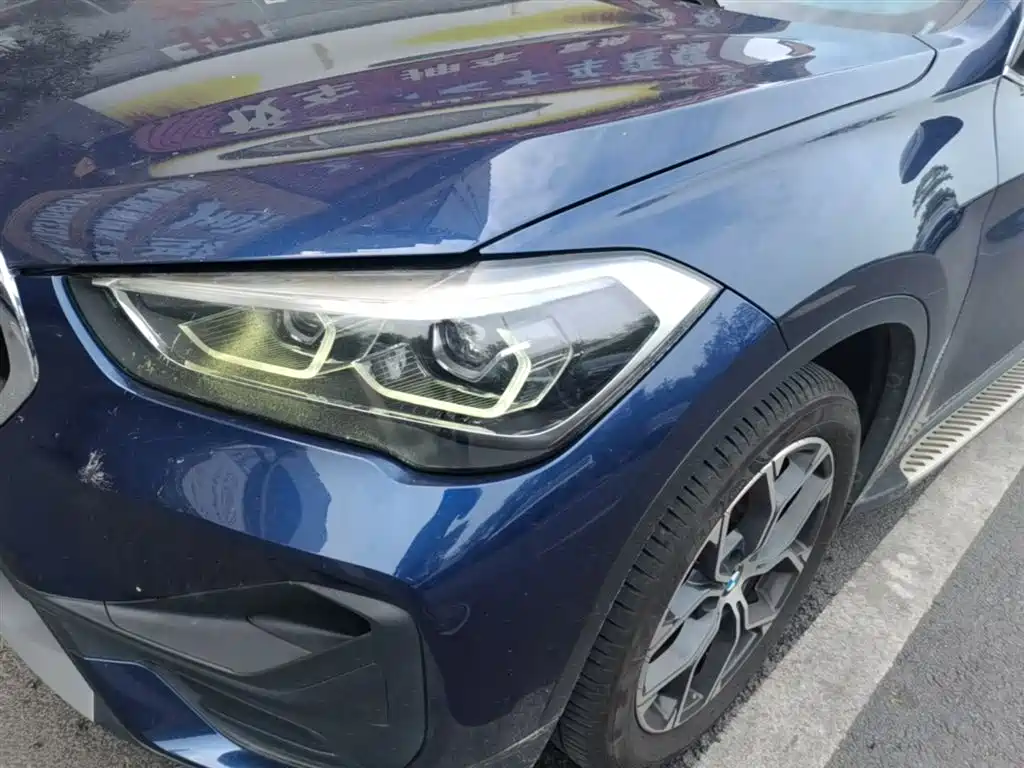 BMW X1 2020 sDrive25Li Leading Model купить на сайте DeffCars