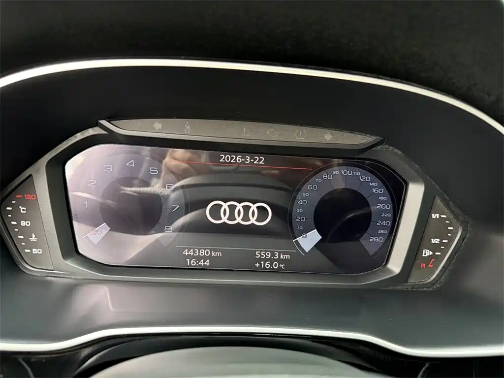 Audi Q3 Sportback 2021 40 TFSI Advanced Life Edition купить на сайте DeffCars