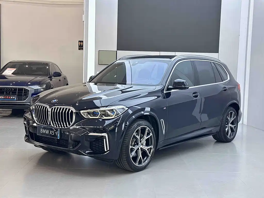 BMW X5 2022 facelift xDrive 30Li exclusive M sports package купить на сайте DeffCars