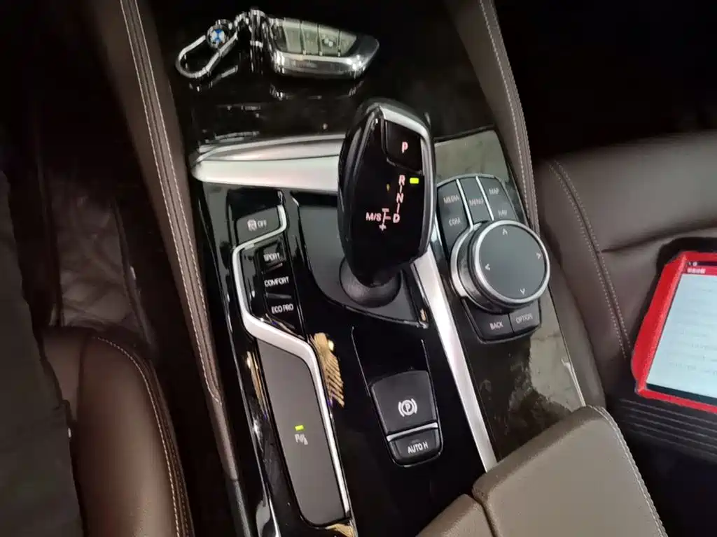 BMW 5 Series 2019 525Li M Sports Package купить на сайте DeffCars