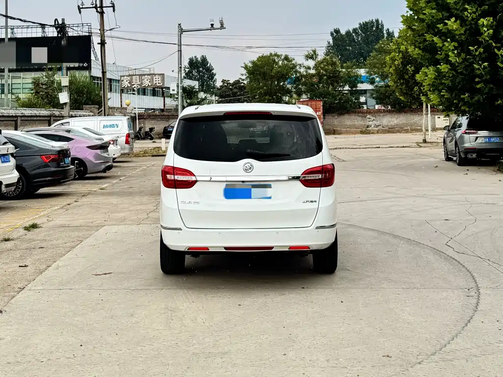 Buick GL8 2017 25S luxury model National V купить на сайте DeffCars