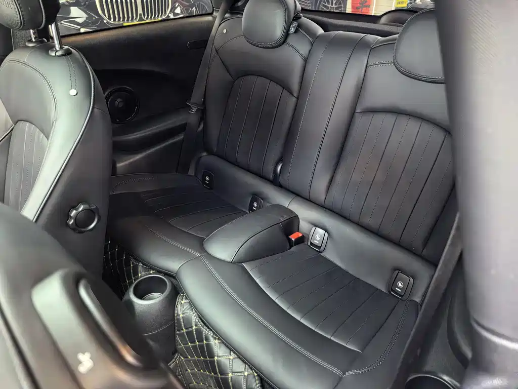 MINI 2023 2.0T COOPER S racing driver купить на сайте DeffCars