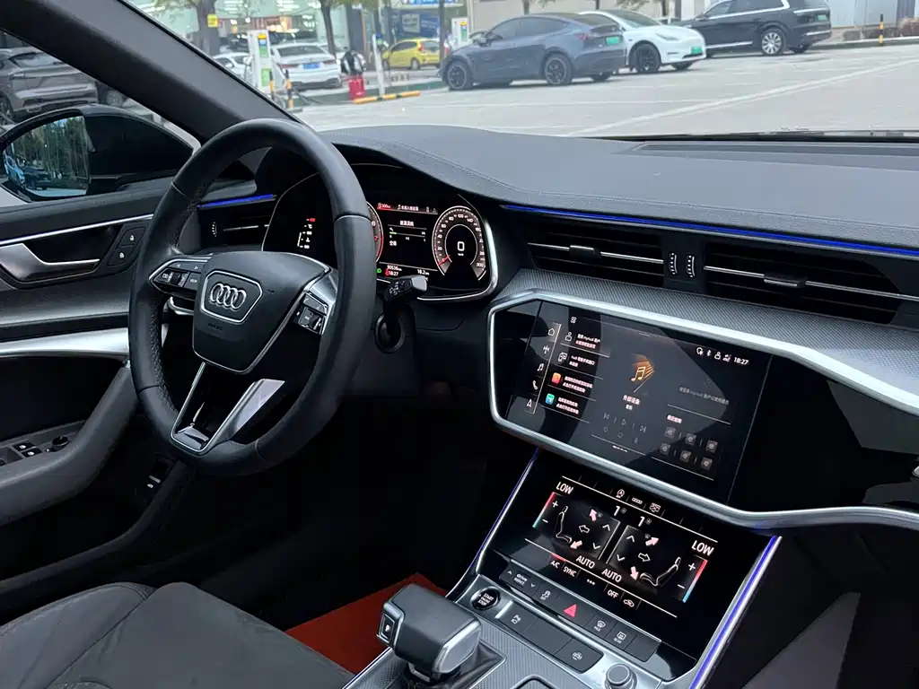 Audi A6L 2021 45 TFSI Premium Dynamic Model купить на сайте DeffCars