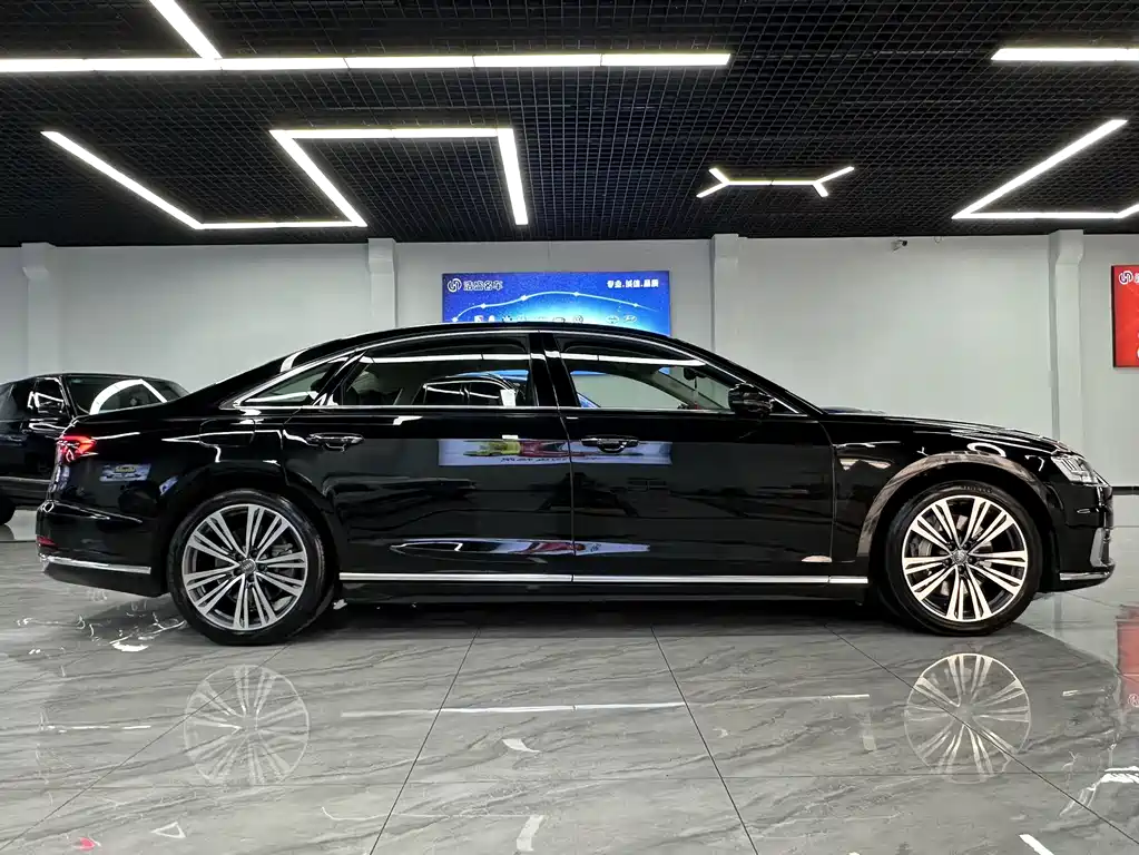 Audi A8 2019 Plus A8L 55 TFSI quattro premium model купить на сайте DeffCars