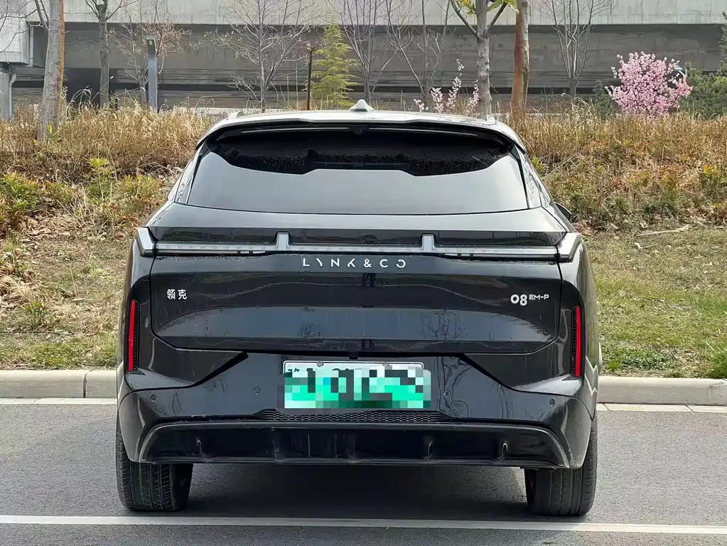 Lynk & Co 08 EM-P 2025 model 245km ultra-long battery life Pro купить на сайте DeffCars
