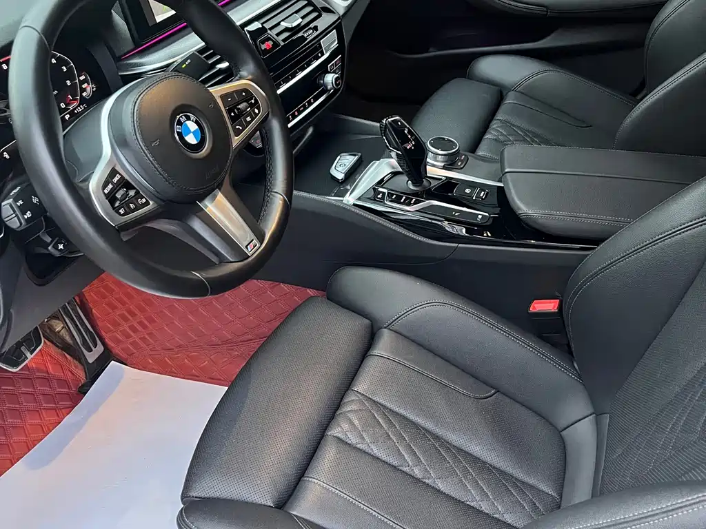 BMW 5 Series Imported 2021 525i M Sports Package купить на сайте DeffCars