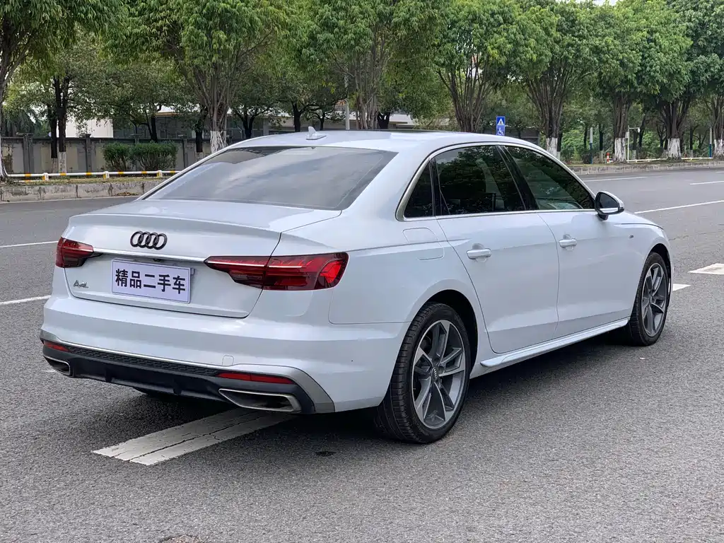 Audi A4L 2020 40 TFSI Fashionable and Dynamic купить на сайте DeffCars