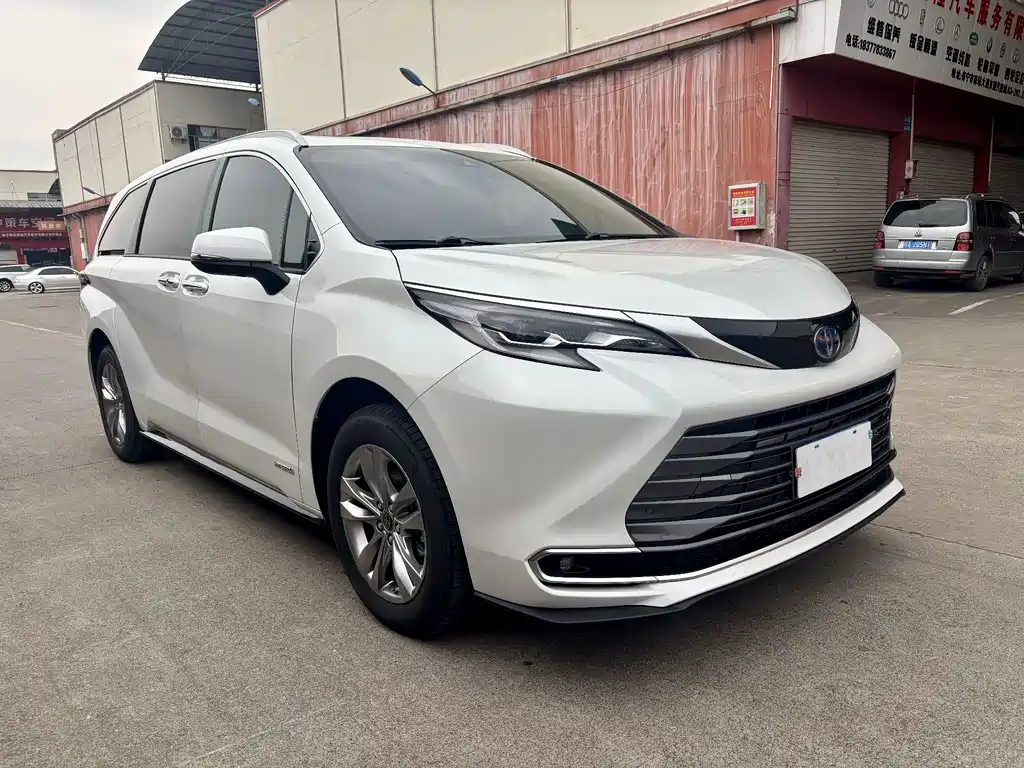 SIENNA 2021 2.5L Hybrid Premium Edition купить на сайте DeffCars