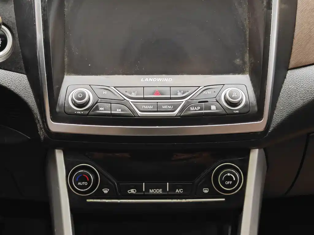 Landwind X5 2016 Plus 1.5T Manual Edition купить на сайте DeffCars