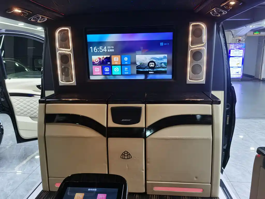 Vito 2021 2.0T Business Edition 7 seats купить на сайте DeffCars