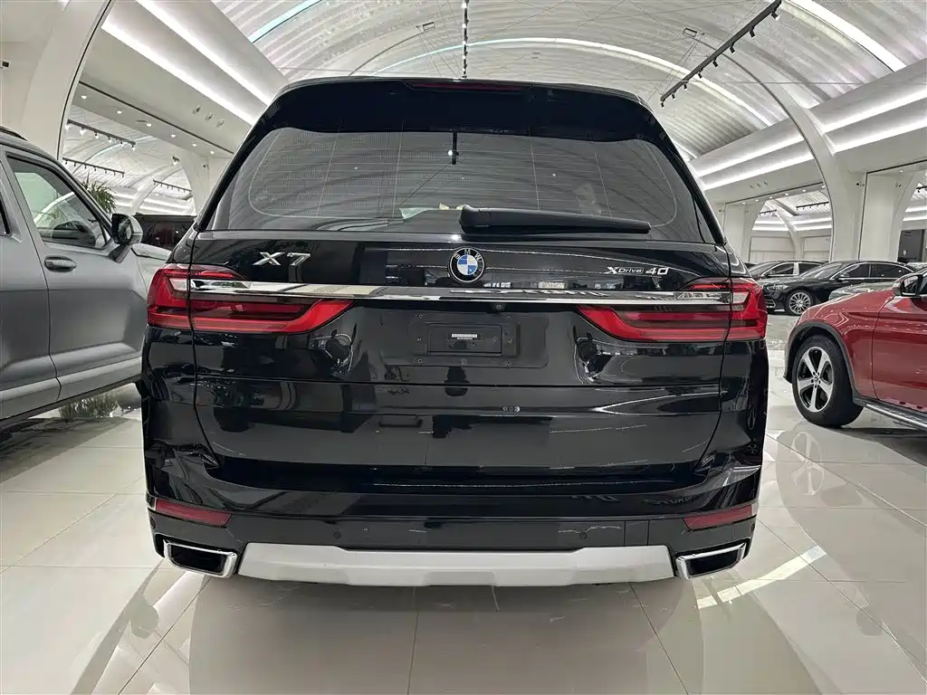 BMW X7 2021 xDrive40i Leading Luxury Package купить на сайте DeffCars