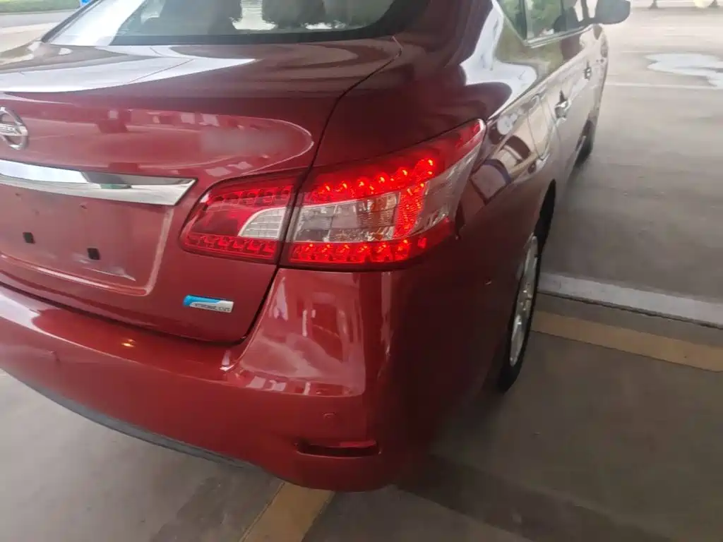 Sylphy 2014 1.6XV CVT Exclusive Edition купить на сайте DeffCars