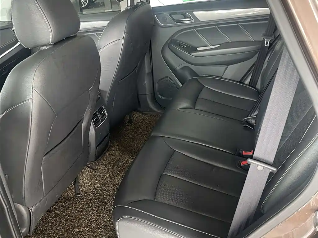 Roewe RX5 2016 20T two-wheel drive automatic Internet Smart Edition купить на сайте DeffCars