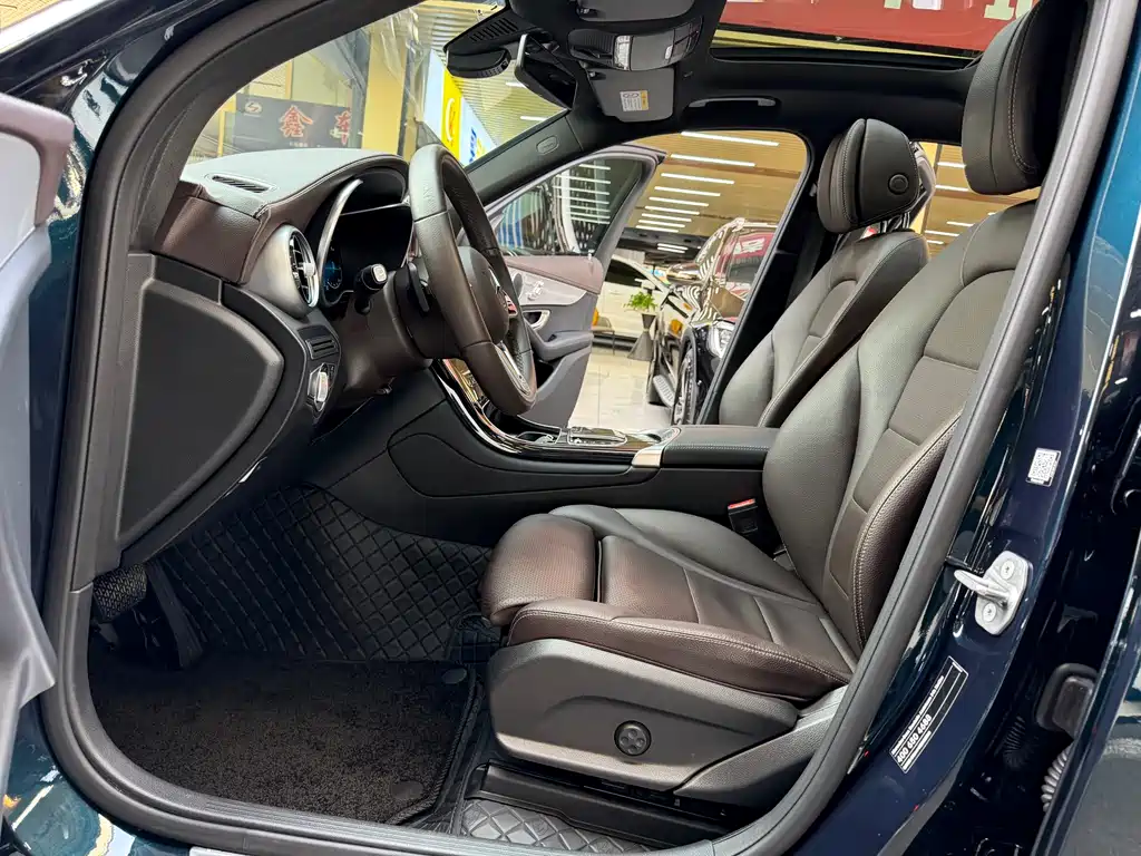 Mercedes-Benz GLC 2022 facelift three GLC 260 L 4MATIC dynamic type купить на сайте DeffCars