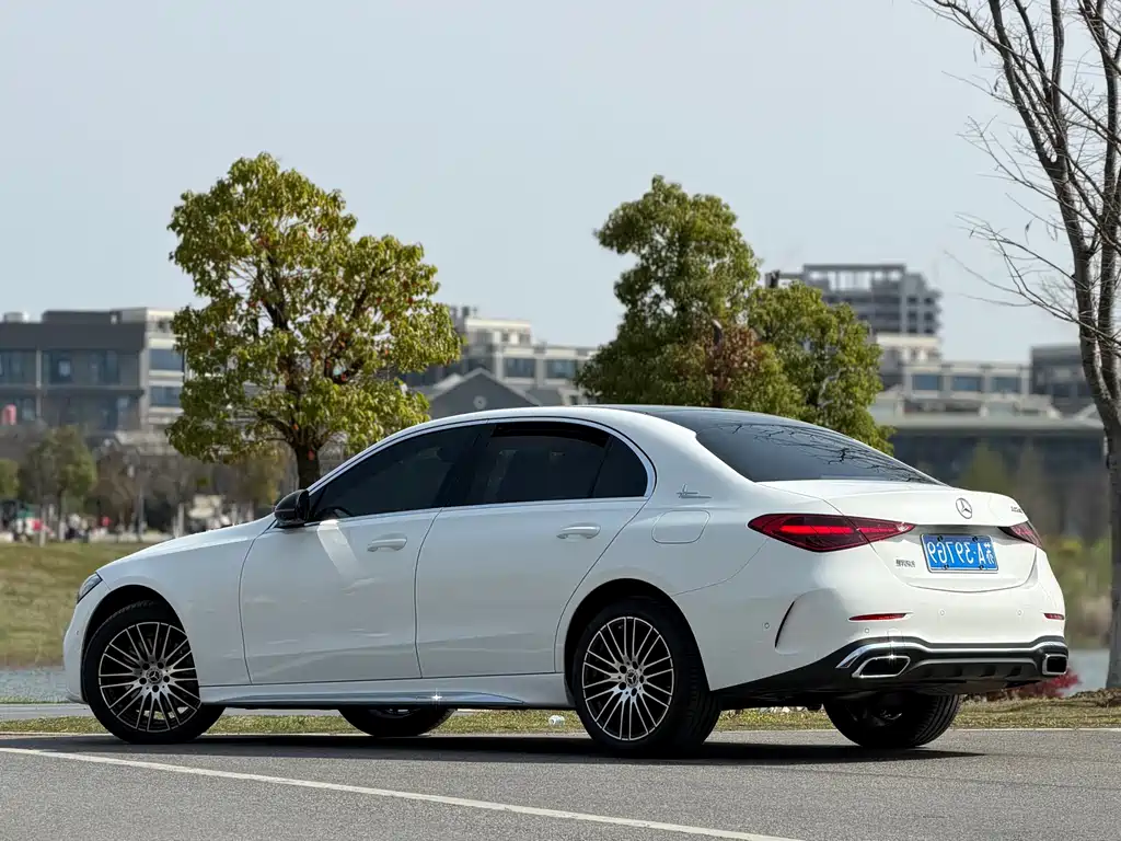 Mercedes-Benz C-Class 2025 facelift C 260 L sports version купить на сайте DeffCars