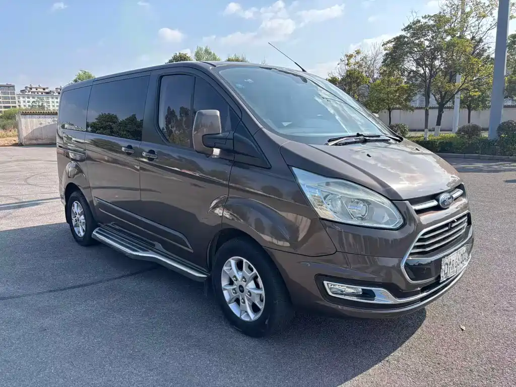 Tourio 2017 2.0T Automatic Elite Edition купить на сайте DeffCars