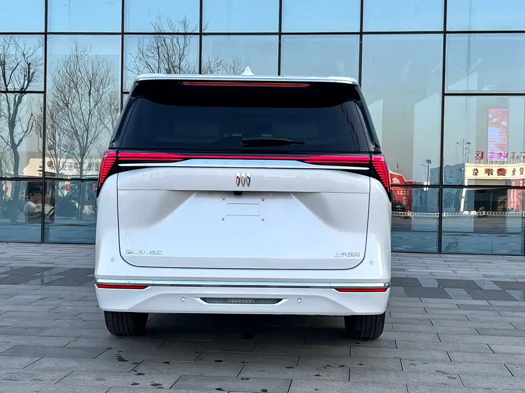 Buick GL8 2025 Lu Zun Smart Edition купить на сайте DeffCars