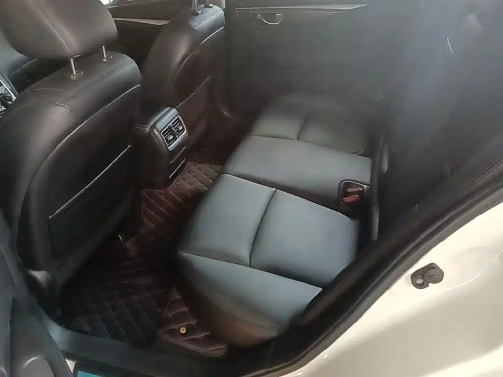 Infiniti Q50L 2022 2.0T Comfort Edition купить на сайте DeffCars
