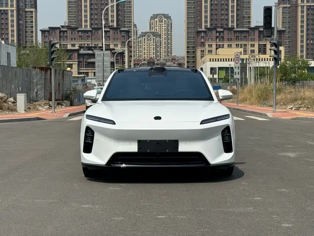 NIO ET5T 2024 model 75kWh Touring купить на сайте DeffCars