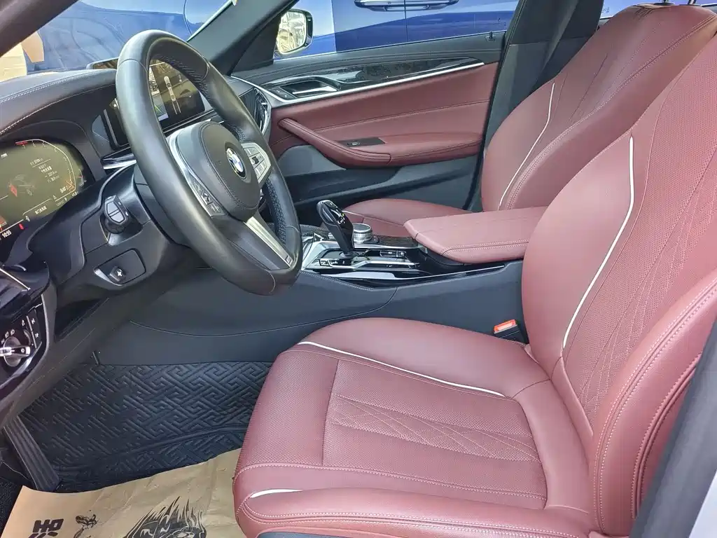 BMW 5 Series 2022 525Li M Sports Package купить на сайте DeffCars