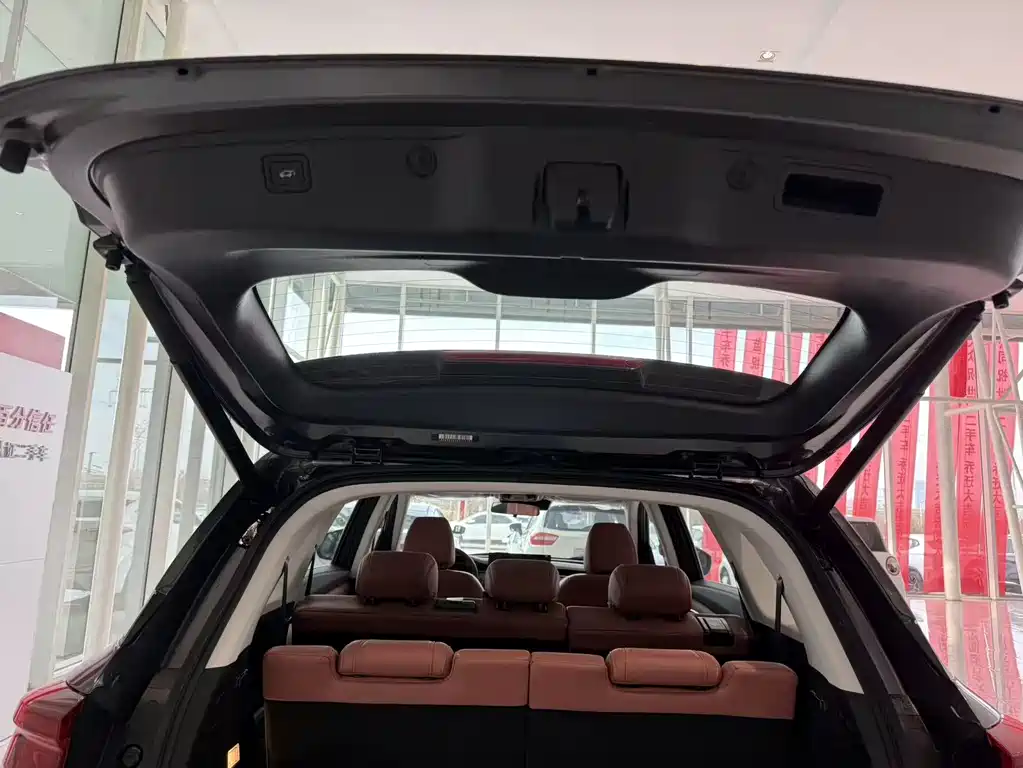 Changan CS75 2026 PRO 1.5T DCT Exclusive model 7 seats купить на сайте DeffCars