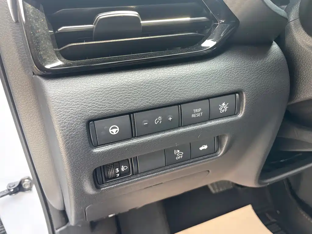 Sylphy 2023 Super Hybrid Electric Drive Ultra Luxury Ultra купить на сайте DeffCars