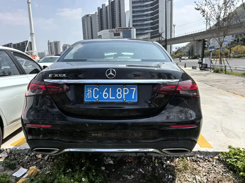 Mercedes-Benz E-Class 2023 E 300 L Sports Luxury купить на сайте DeffCars