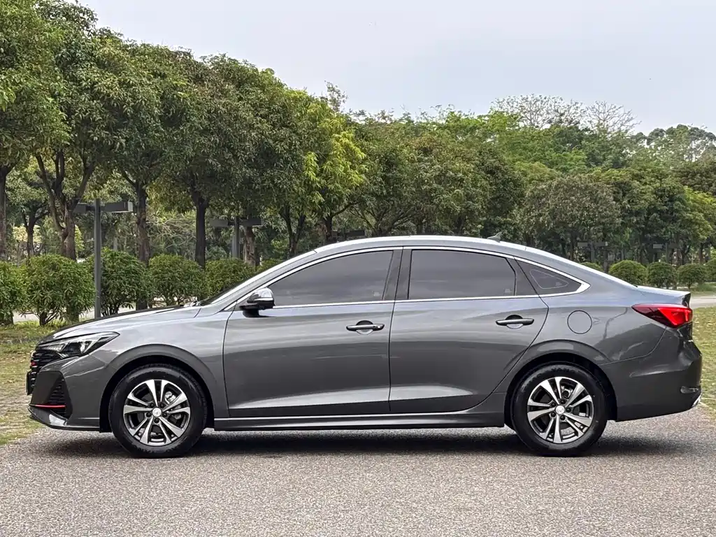 EADO 2022 PLUS Blue Whale NE 1.4T GDI DCT Premium Edition купить на сайте DeffCars