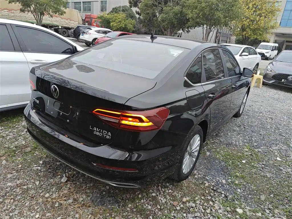 Lavida 2021 280TSI DSG Comfort Edition купить на сайте DeffCars