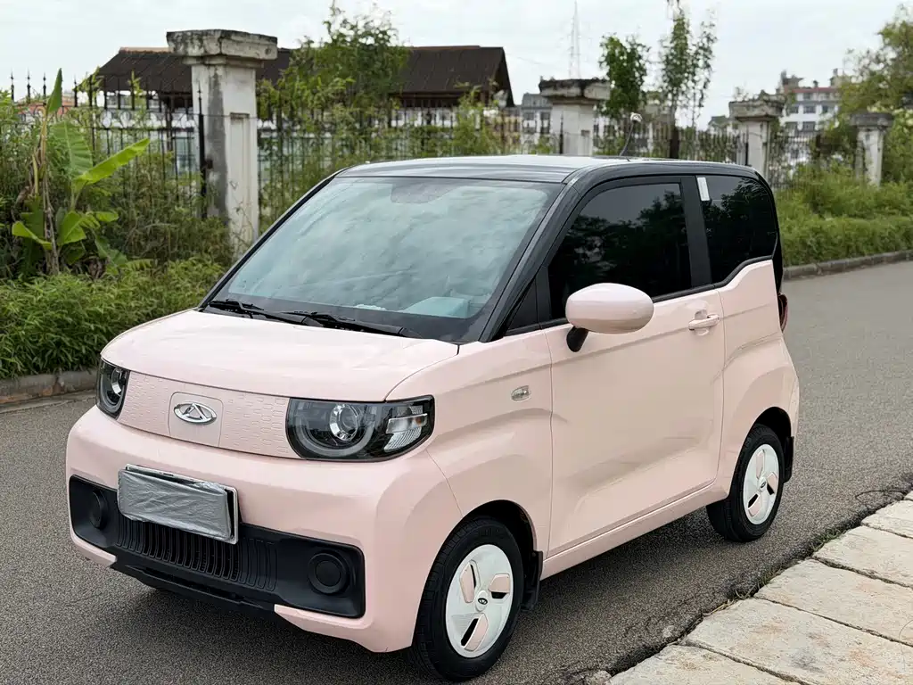 QQ Ice Cream 2022 170km Sundae Lithium Iron Phosphate купить на сайте DeffCars